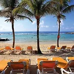 Le Studio les Tropiques à l\'HOTEL le MANGANAO 3 étoiles