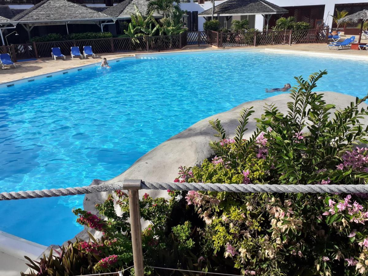 Appart hôtel Le Les Tropiques à L'hotel Le Manganao 3 étoiles Saint-Francois (Grande-Terre)